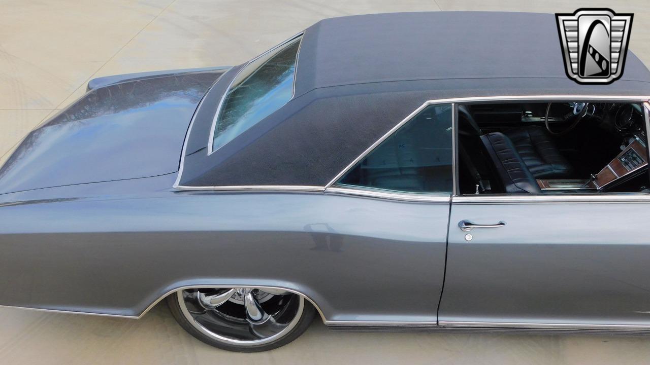 1965 Buick Riviera