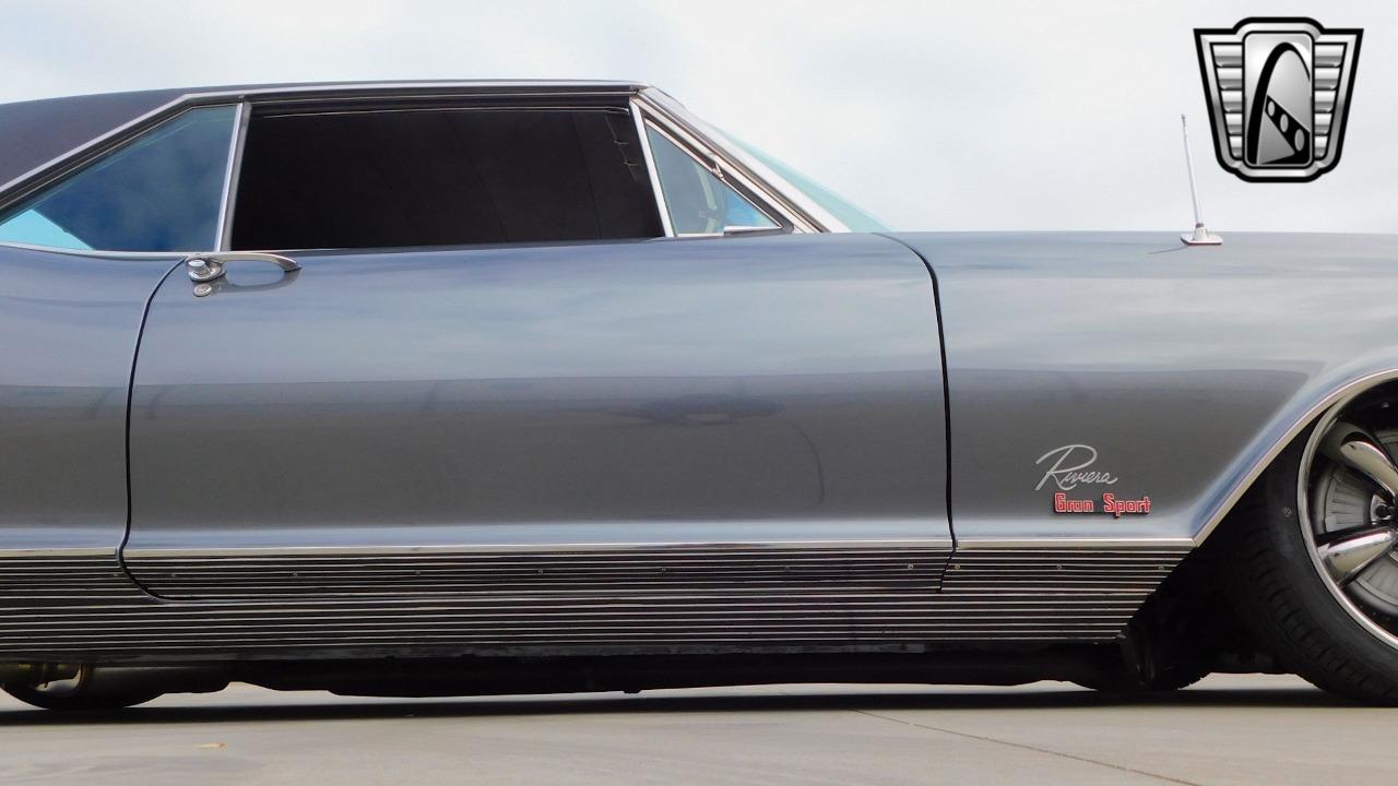 1965 Buick Riviera