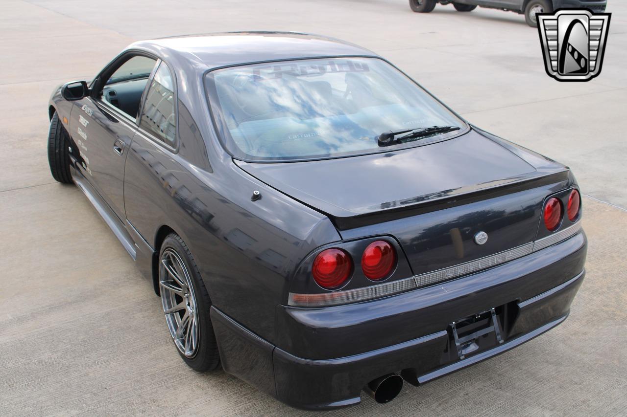 1995 Nissan Skyline