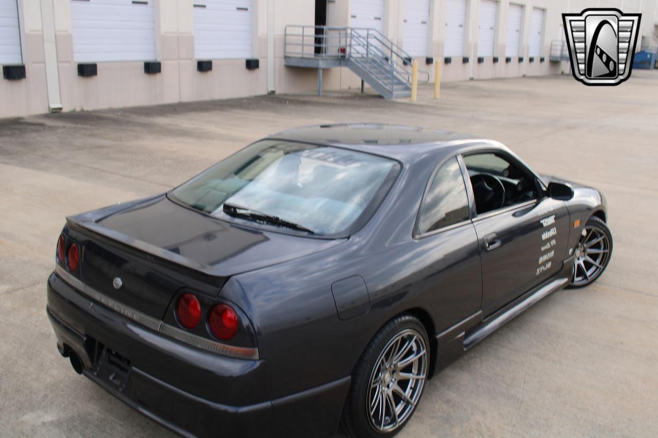 1995 Nissan Skyline