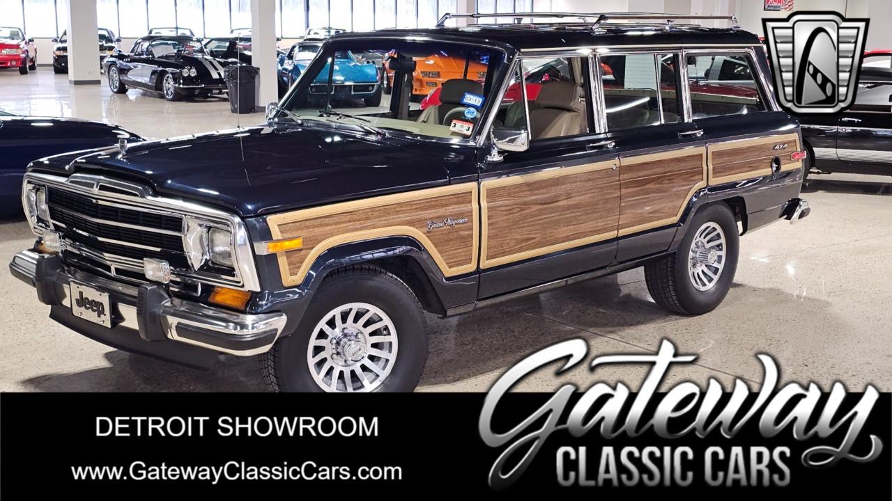 1990 Jeep Grand Wagoneer