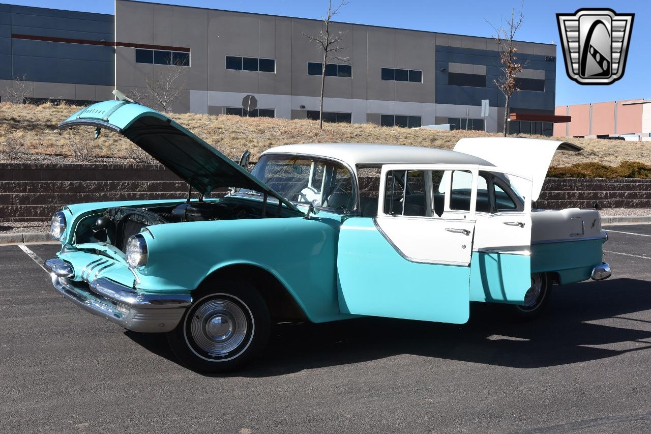 1955 Pontiac Chieftain