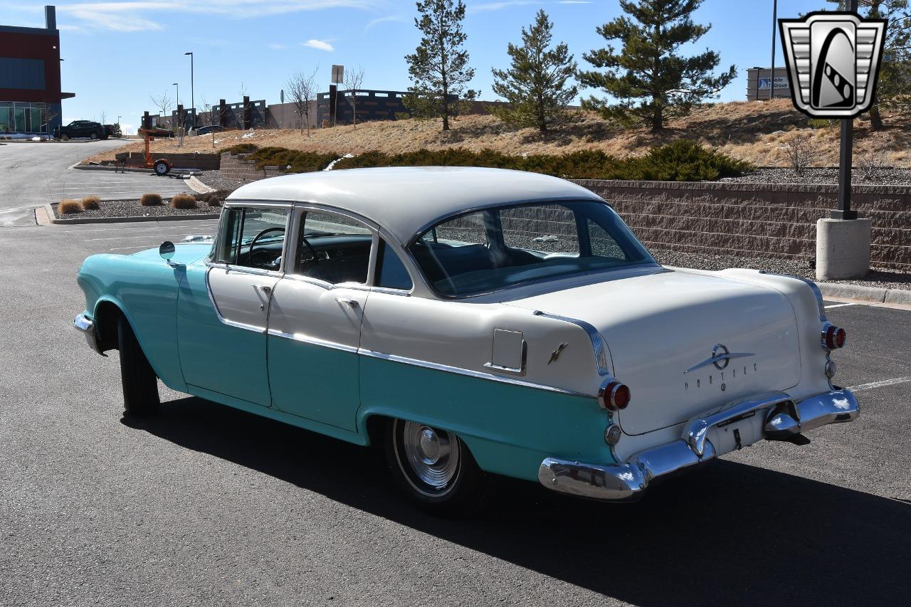 1955 Pontiac Chieftain