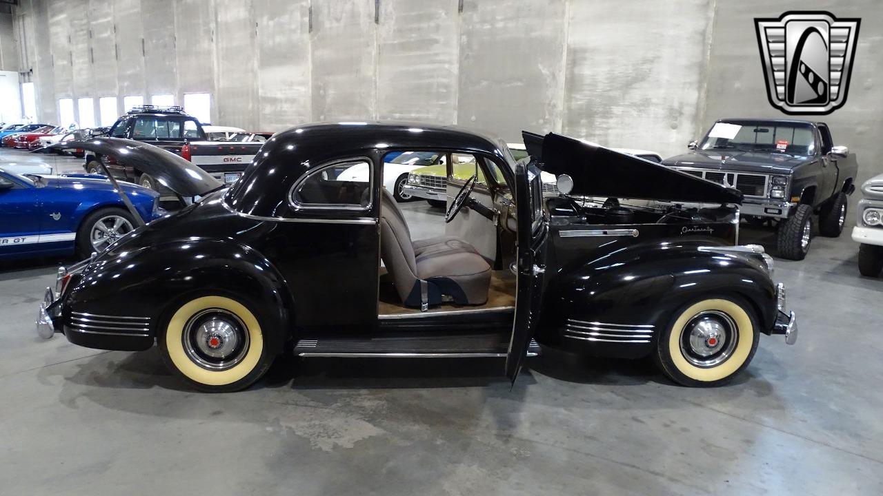 1941 Packard 120