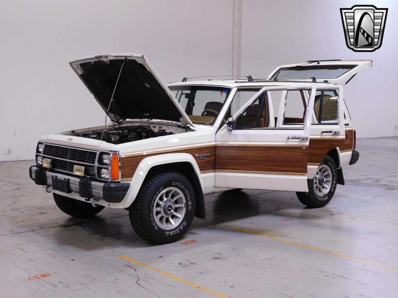 1986 Jeep Wagoneer