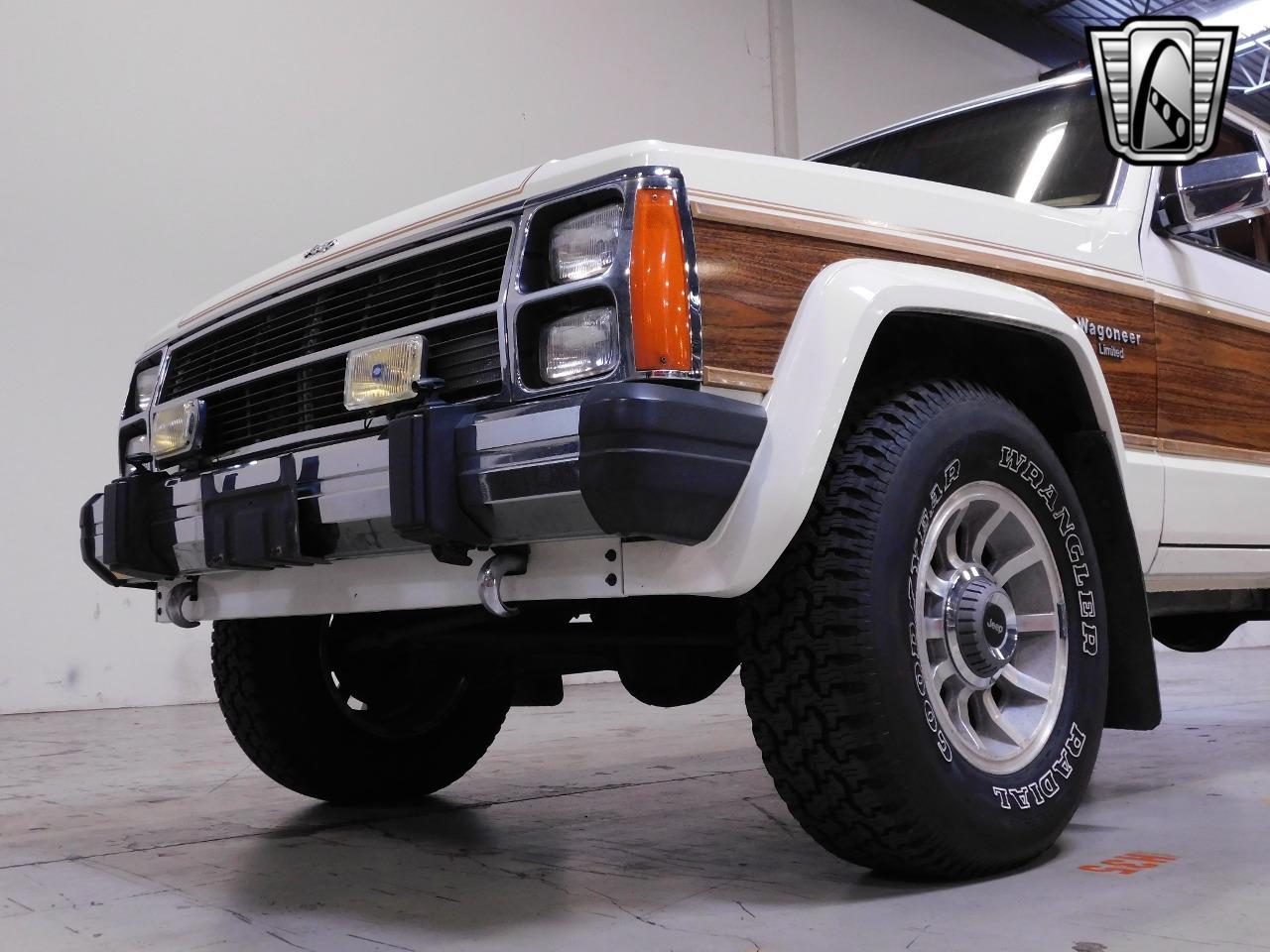 1986 Jeep Wagoneer