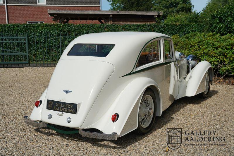 1933 Bentley 3 1/2 litre Park Ward Streamline