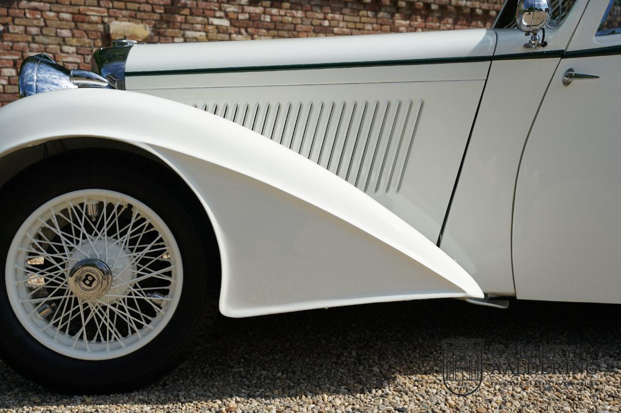 1933 Bentley 3 1/2 litre Park Ward Streamline