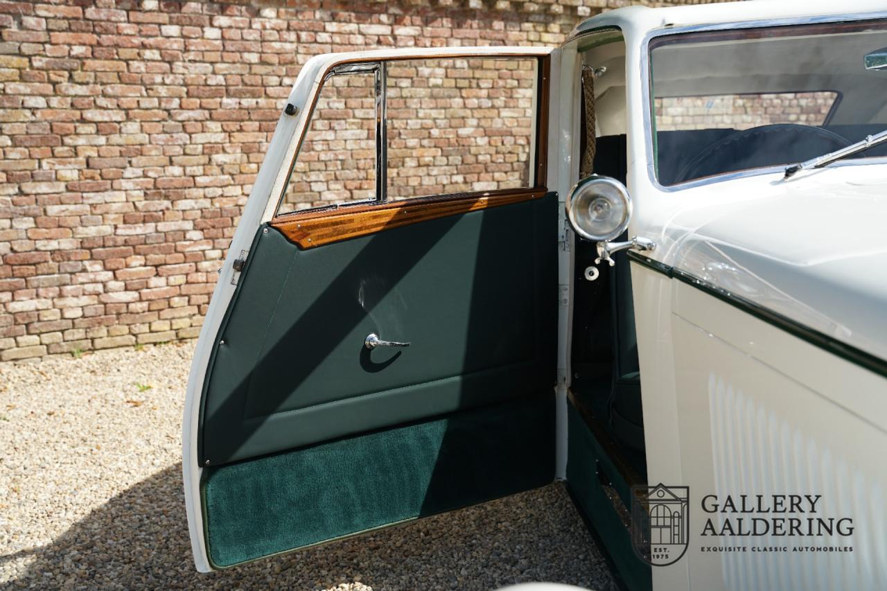 1933 Bentley 3 1/2 litre Park Ward Streamline