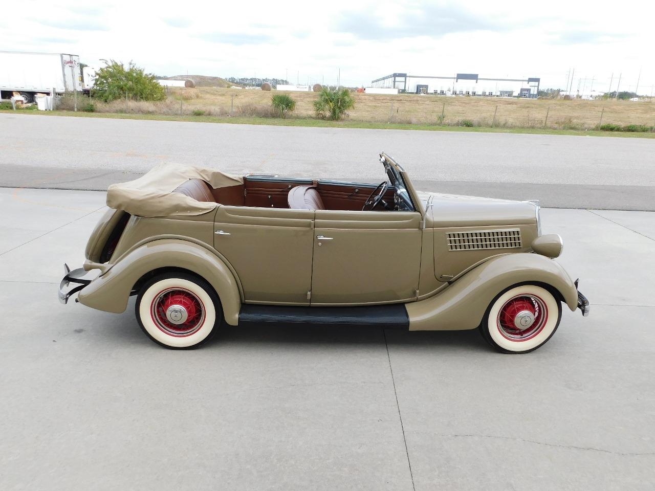 1935 Ford Model 48