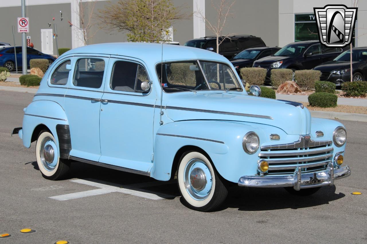 1947 Ford Super Deluxe