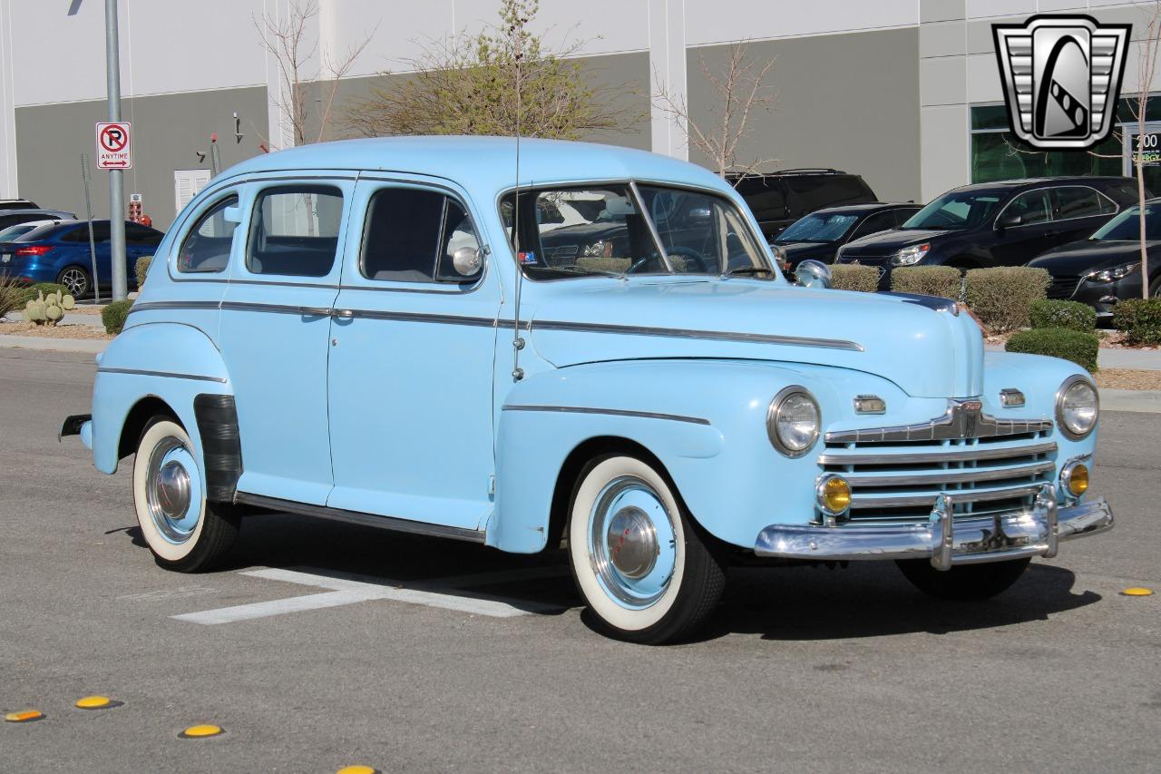 1947 Ford Super Deluxe