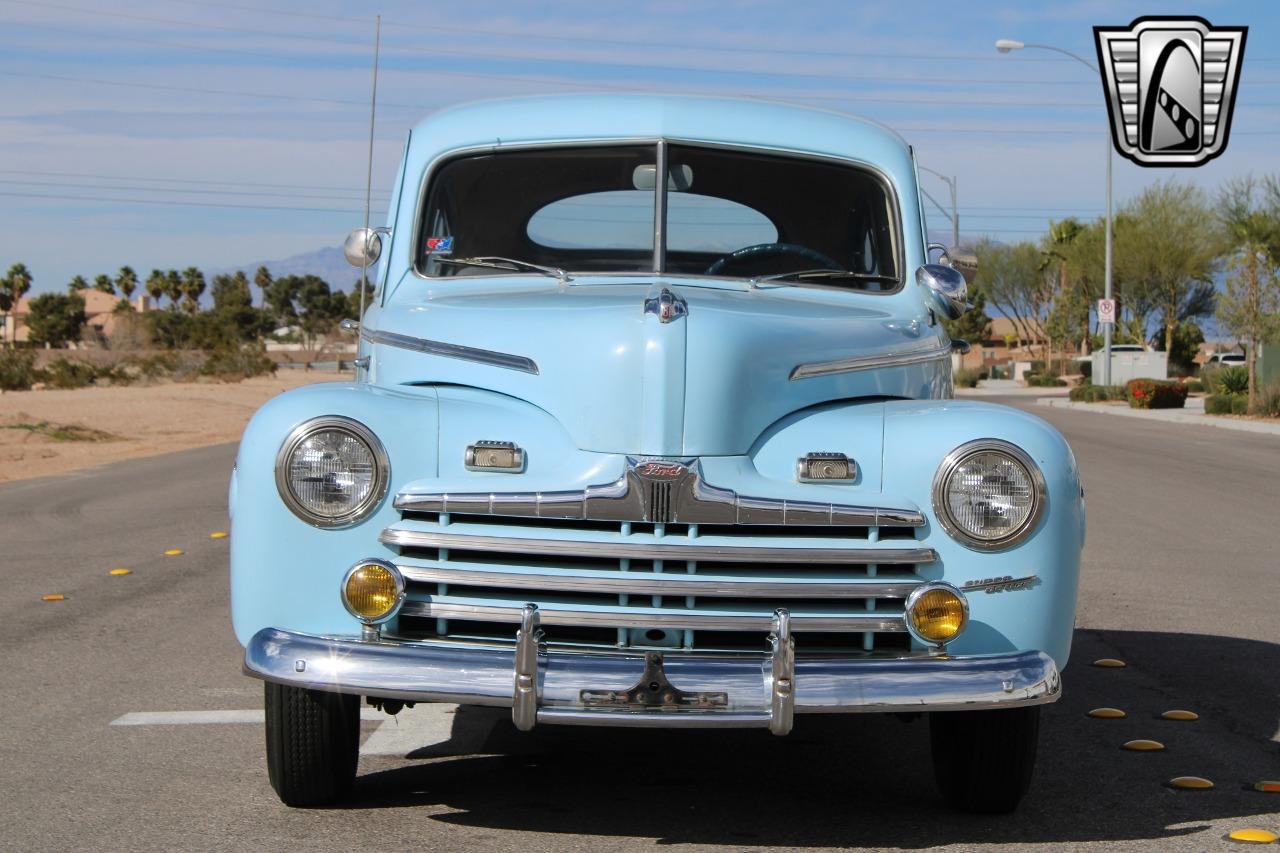 1947 Ford Super Deluxe