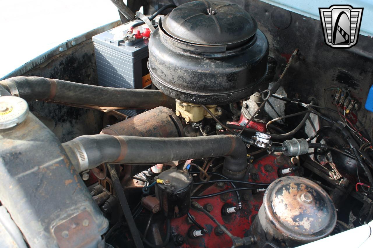 1947 Ford Super Deluxe