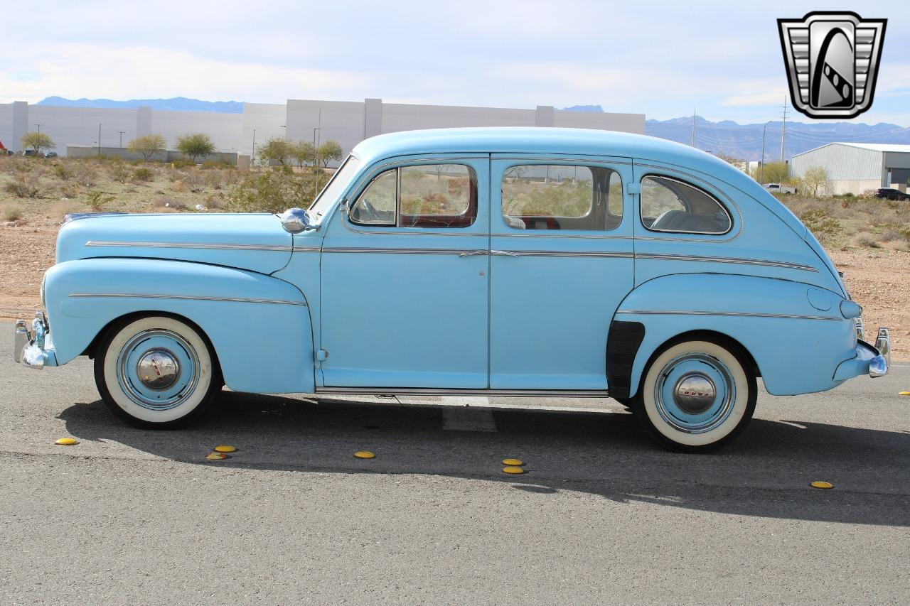 1947 Ford Super Deluxe