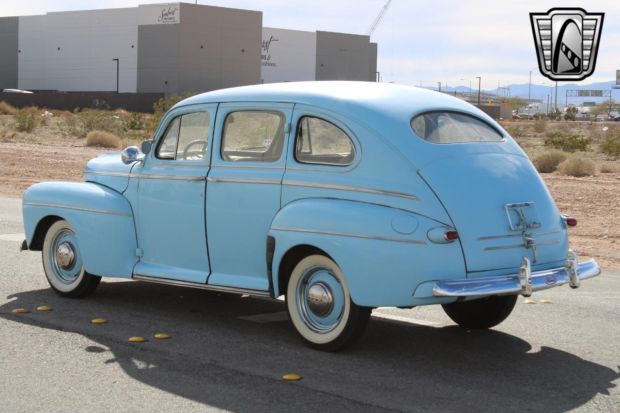 1947 Ford Super Deluxe