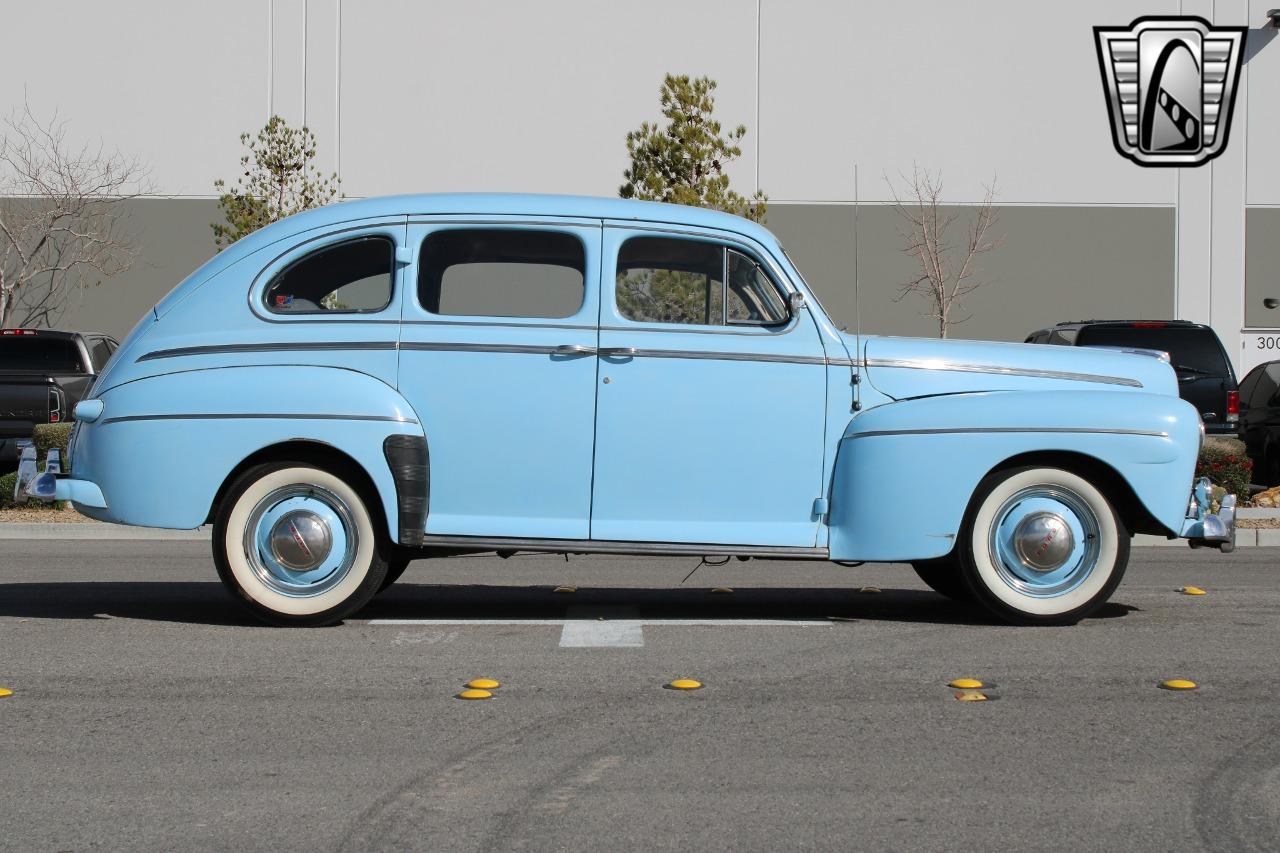 1947 Ford Super Deluxe