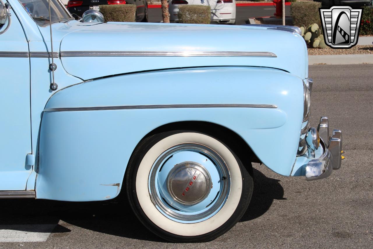 1947 Ford Super Deluxe