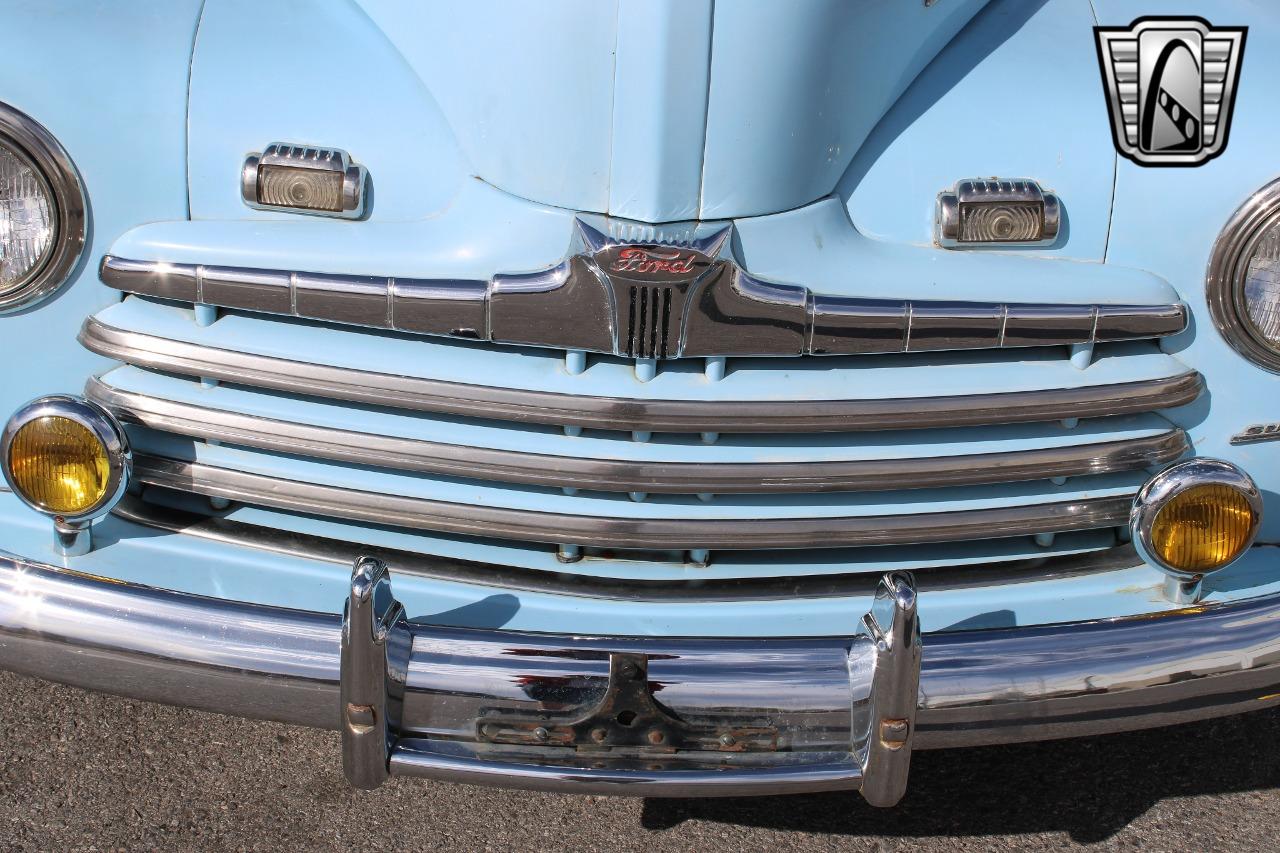 1947 Ford Super Deluxe