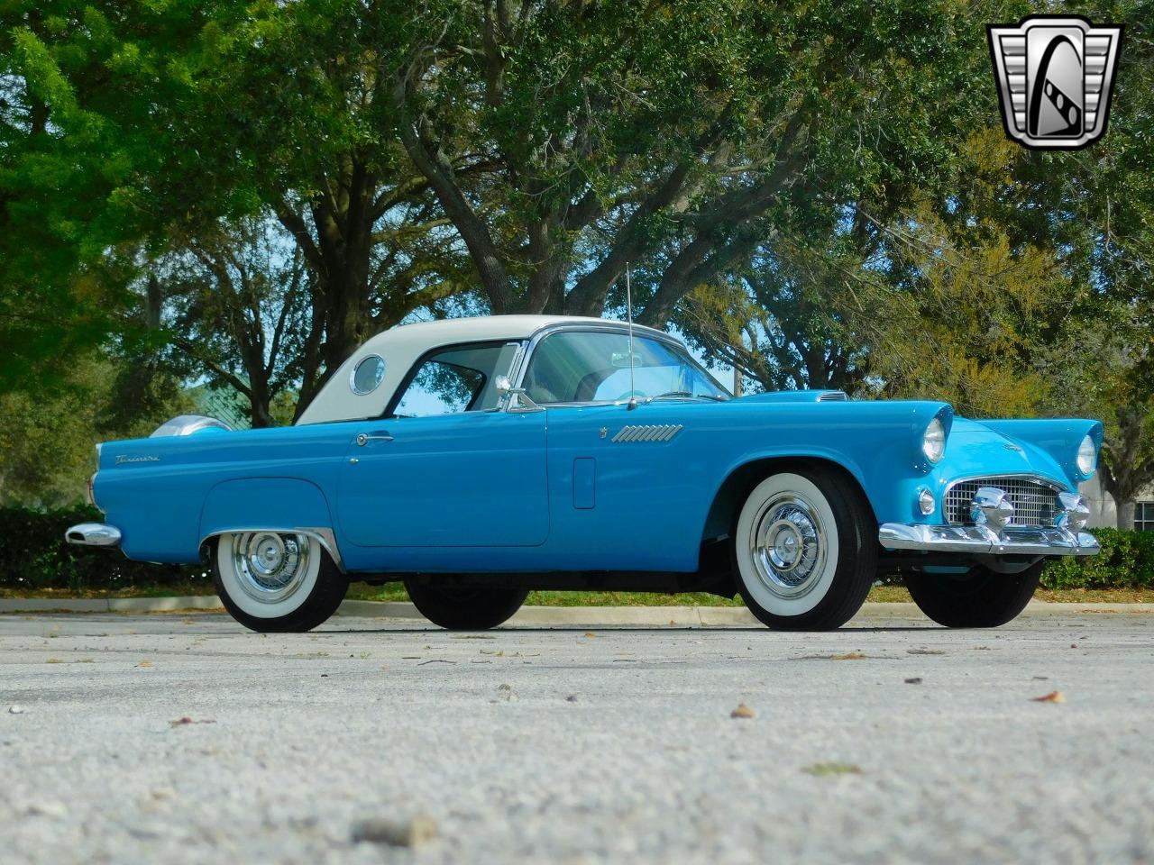 1956 Ford Thunderbird