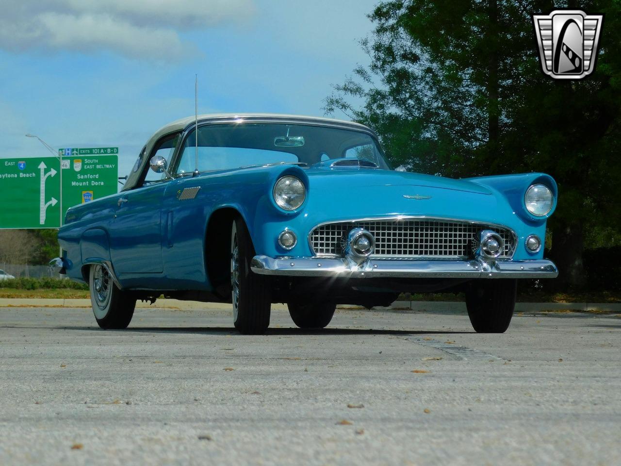 1956 Ford Thunderbird