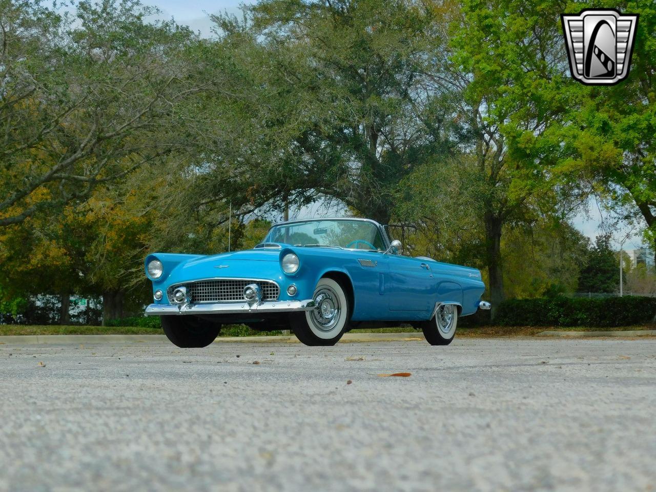 1956 Ford Thunderbird