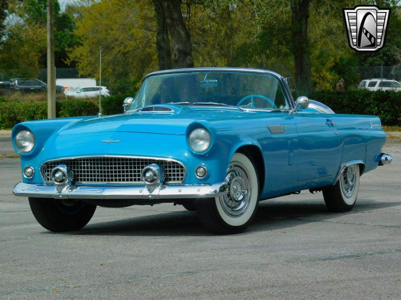 1956 Ford Thunderbird