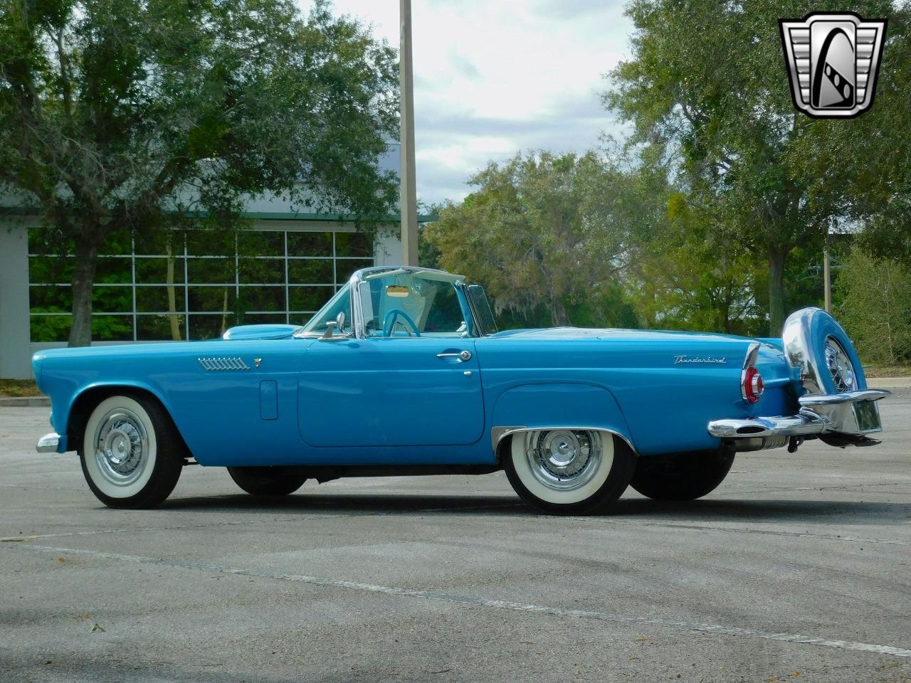 1956 Ford Thunderbird