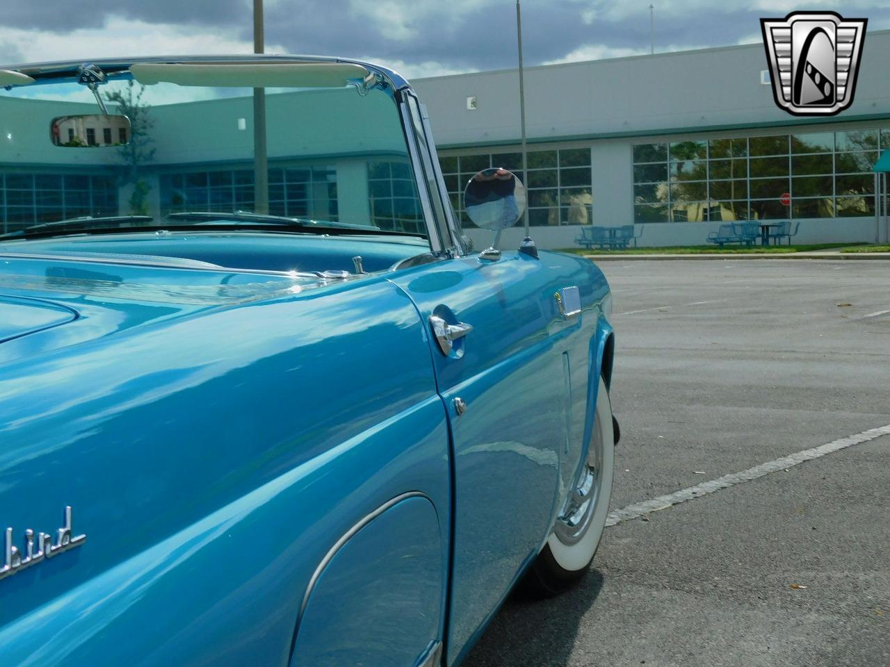 1956 Ford Thunderbird