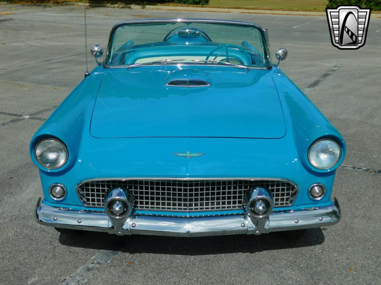 1956 Ford Thunderbird