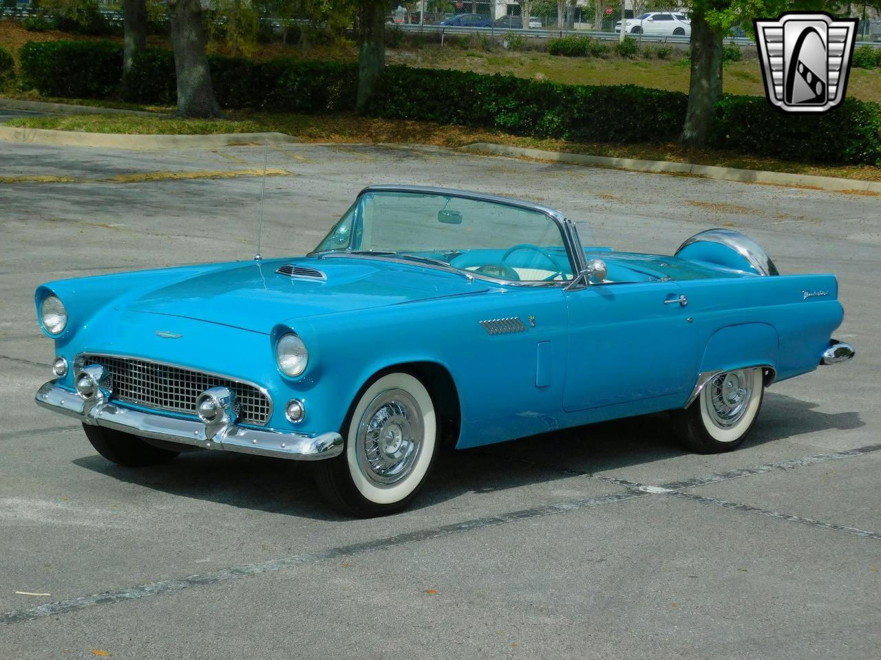 1956 Ford Thunderbird