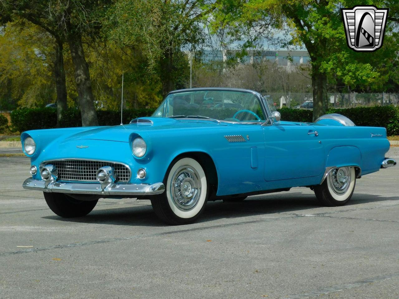 1956 Ford Thunderbird