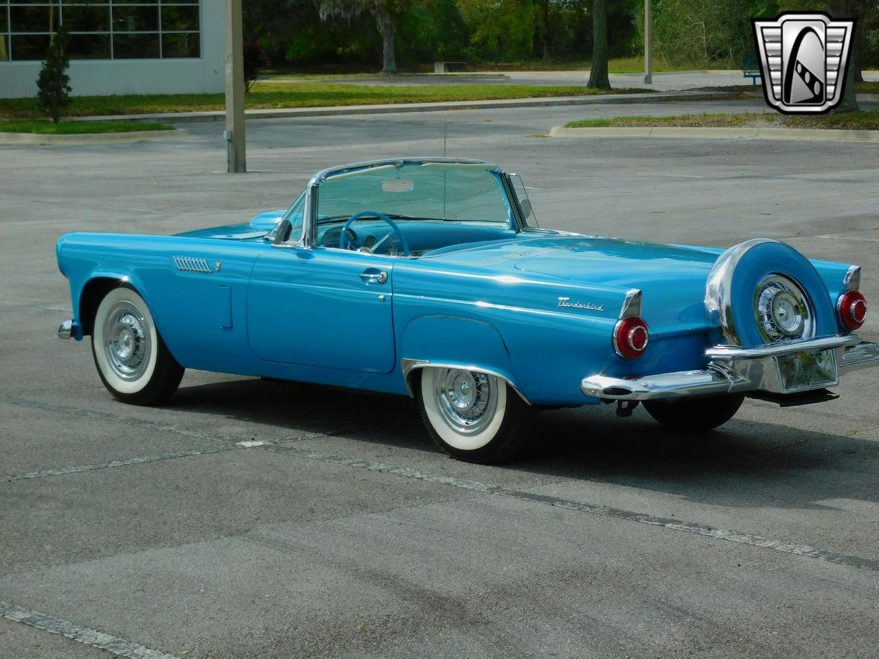 1956 Ford Thunderbird