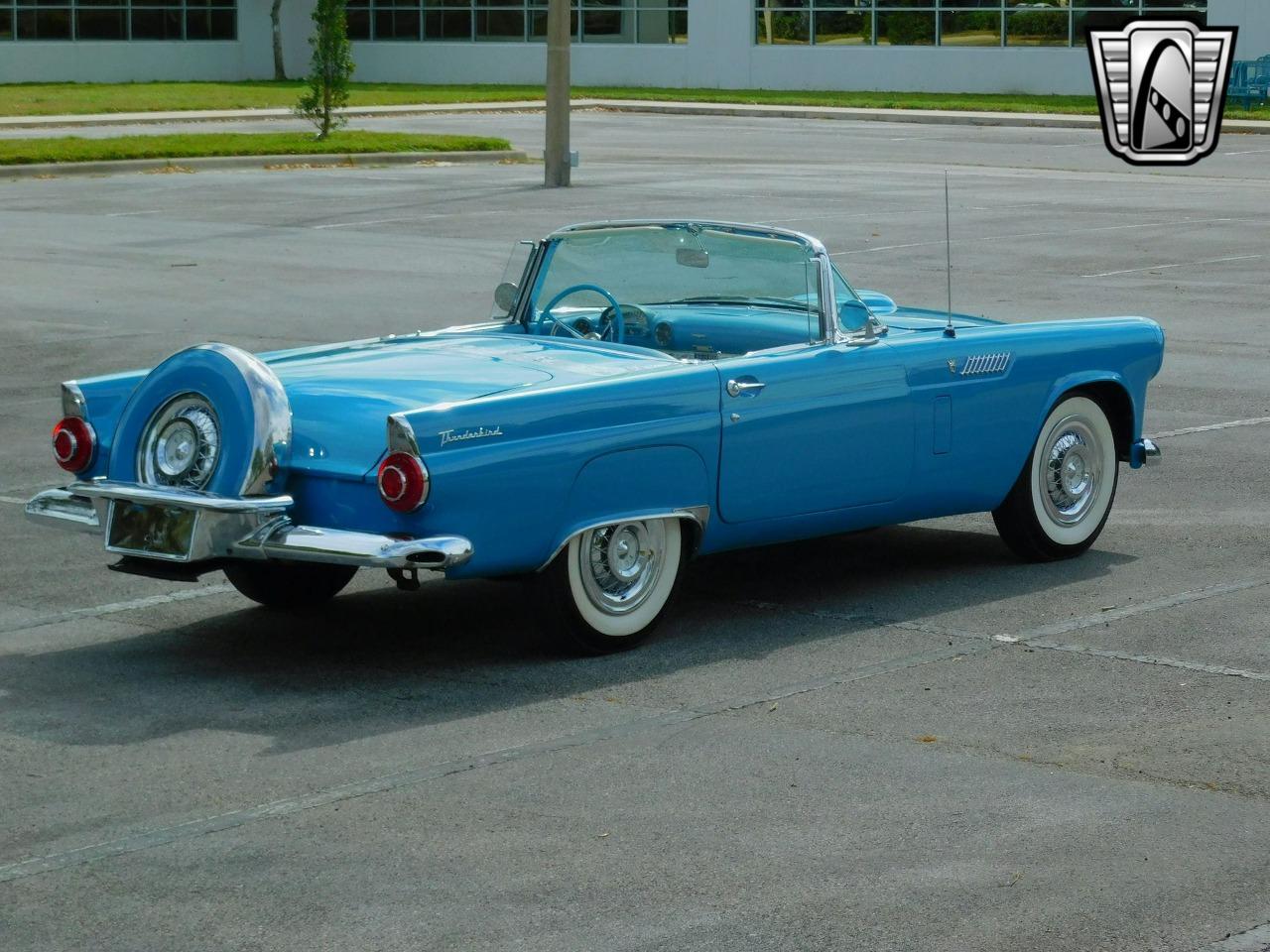 1956 Ford Thunderbird