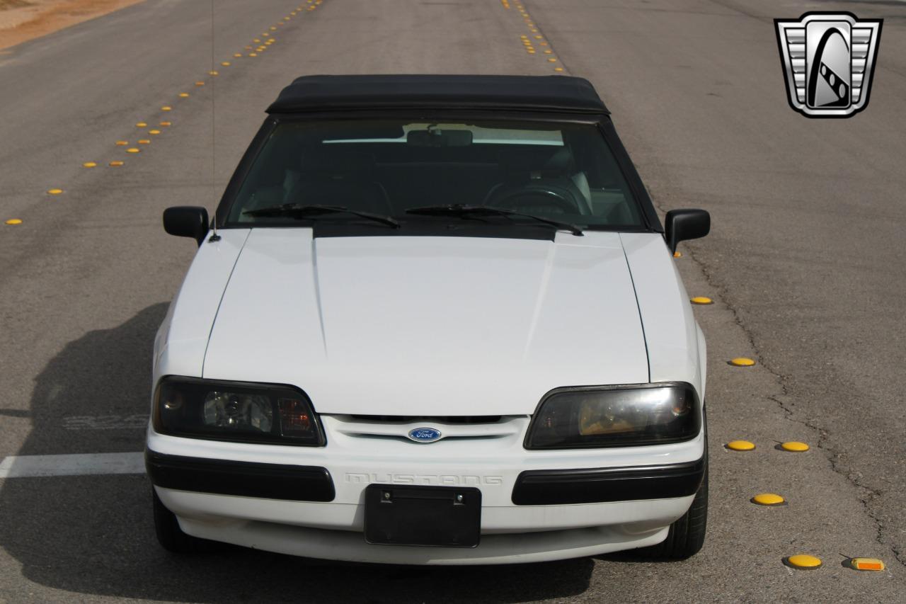 1991 Ford Mustang