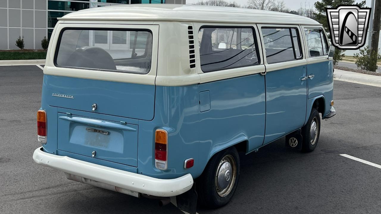 1972 Volkswagen Bus