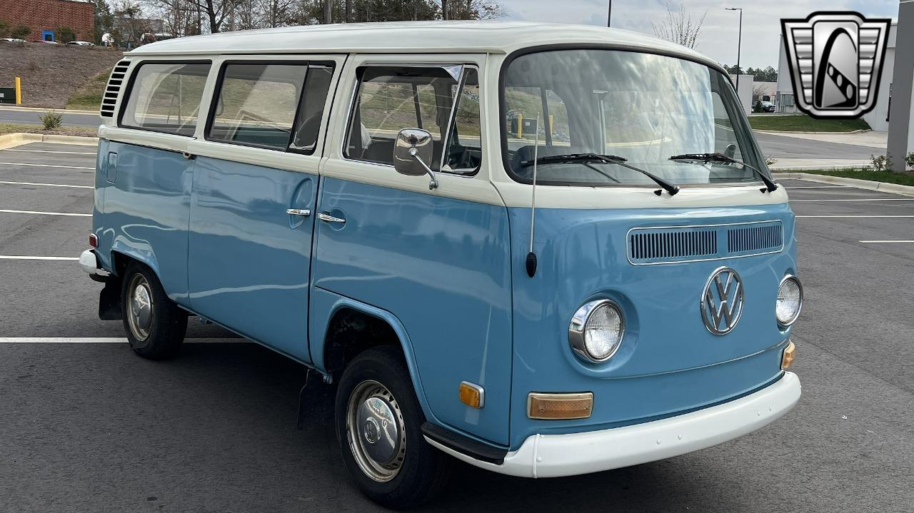 1972 Volkswagen Bus