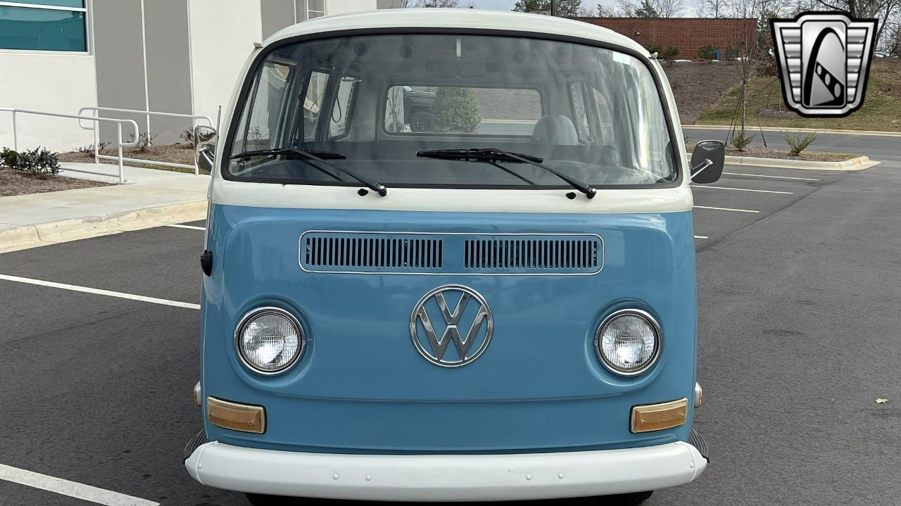 1972 Volkswagen Bus