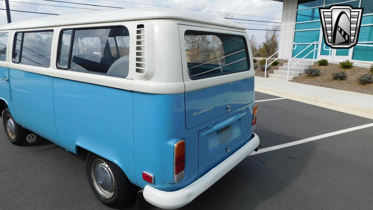 1972 Volkswagen Bus