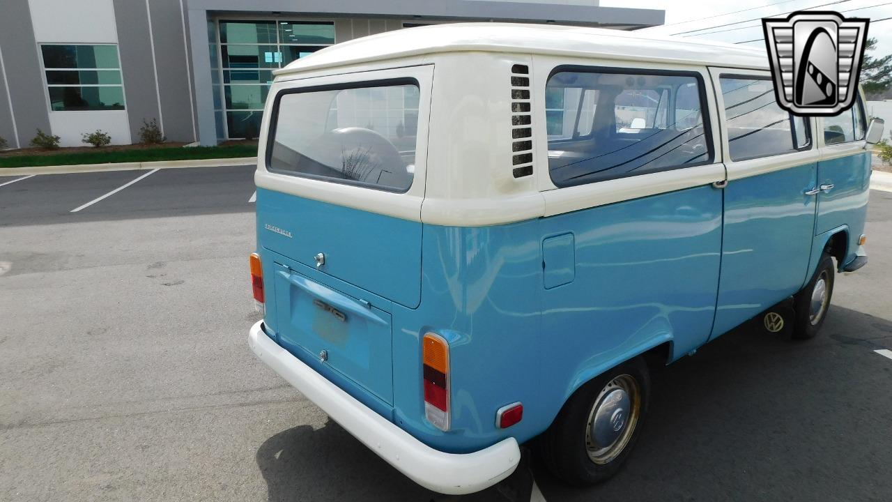 1972 Volkswagen Bus