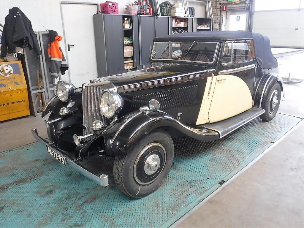 1937 BROUGH SUPERIOR RHD Hudson