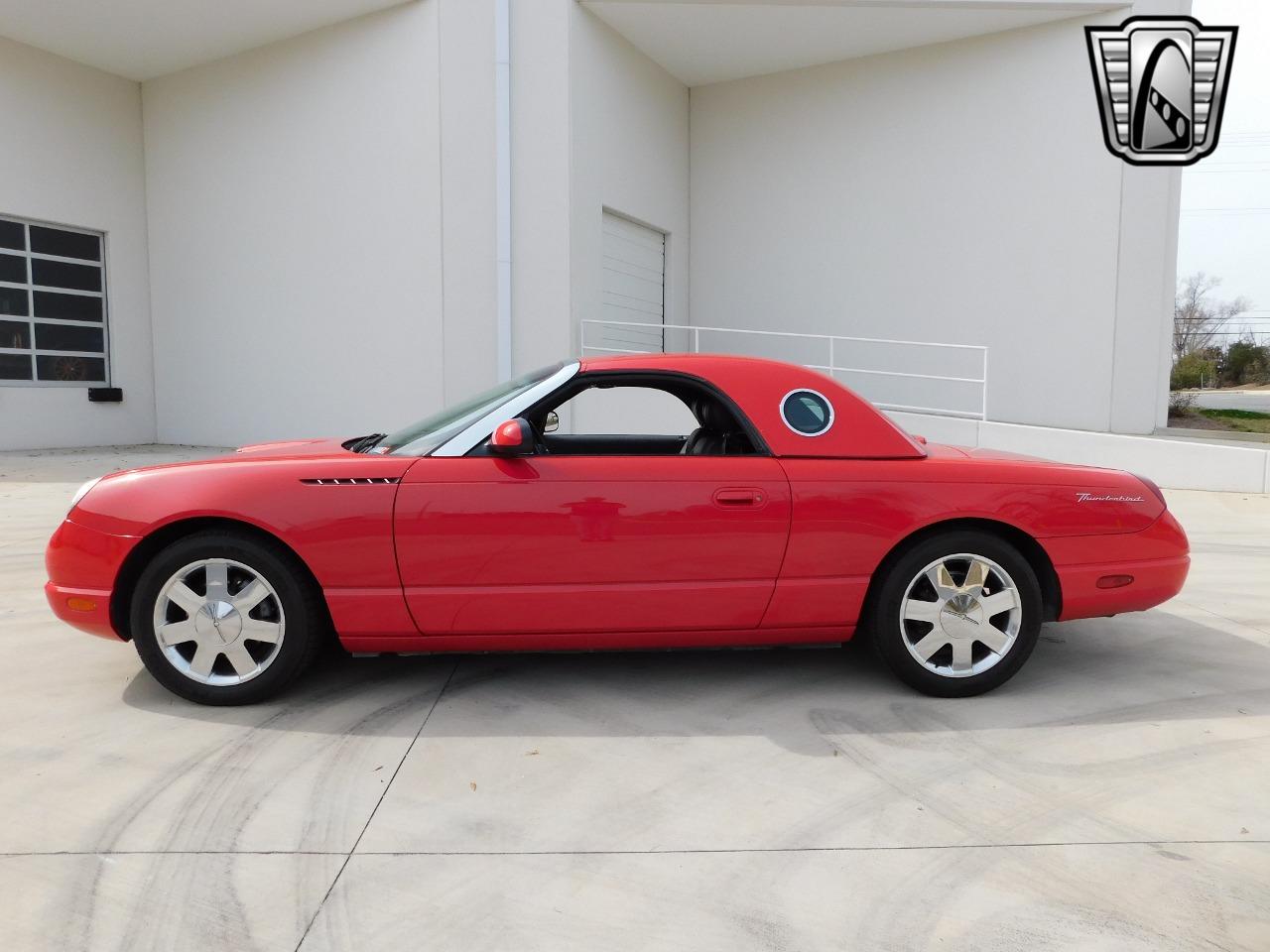 2002 Ford Thunderbird