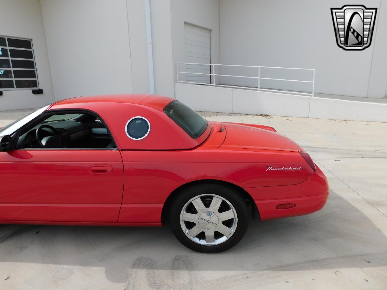 2002 Ford Thunderbird