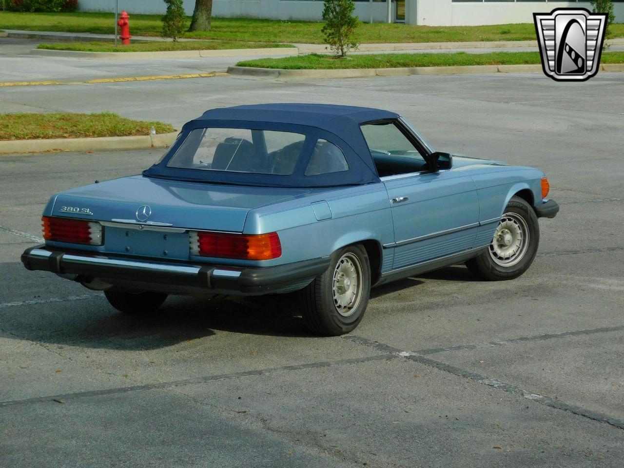 1985 Mercedes - Benz 380SL