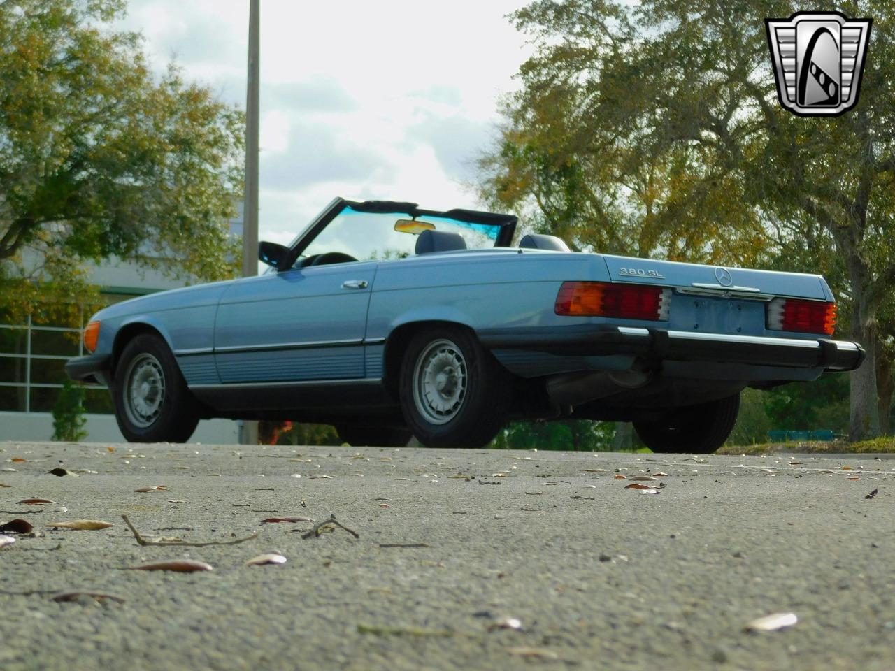 1985 Mercedes - Benz 380SL