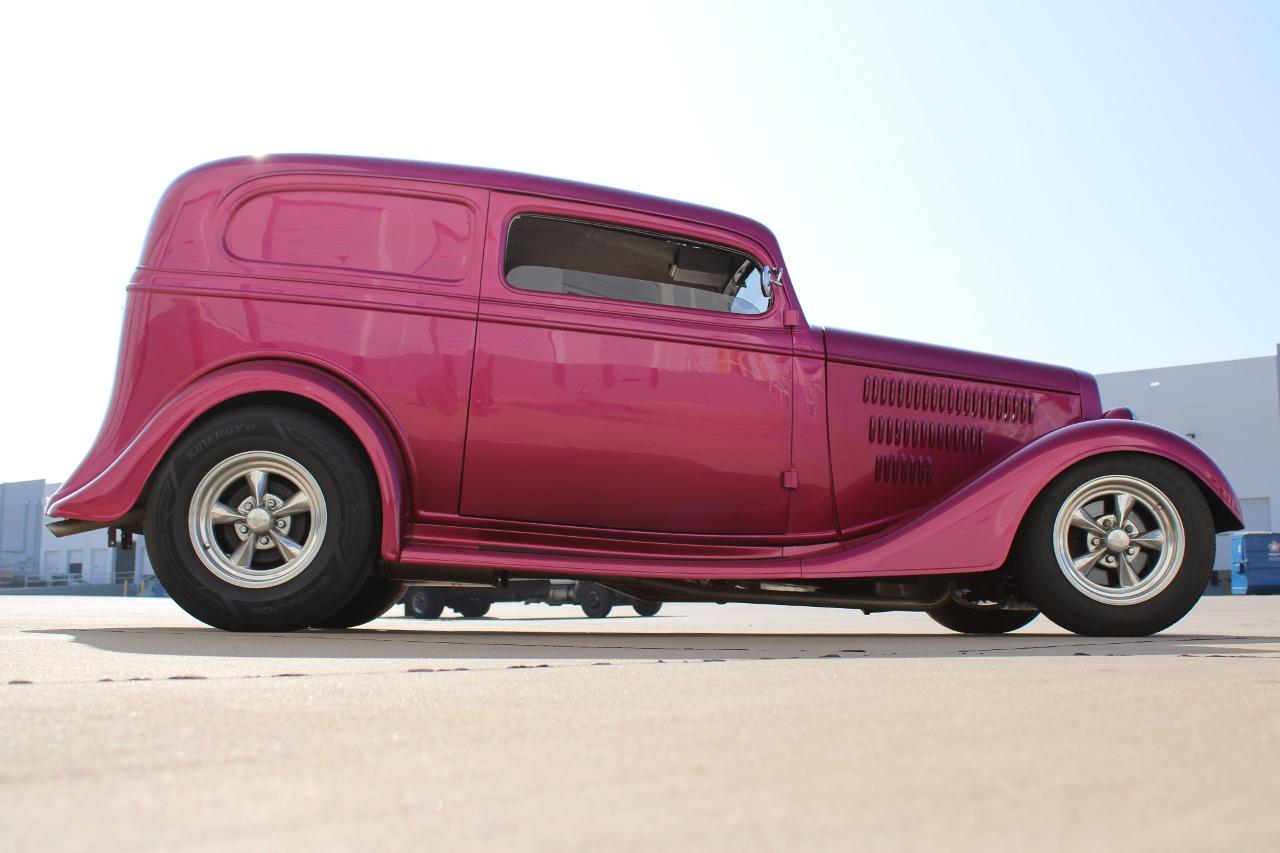 1935 Chevrolet Panel Truck