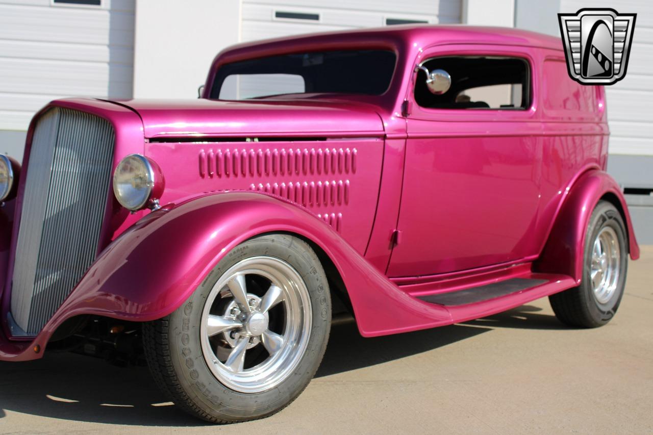 1935 Chevrolet Panel Truck