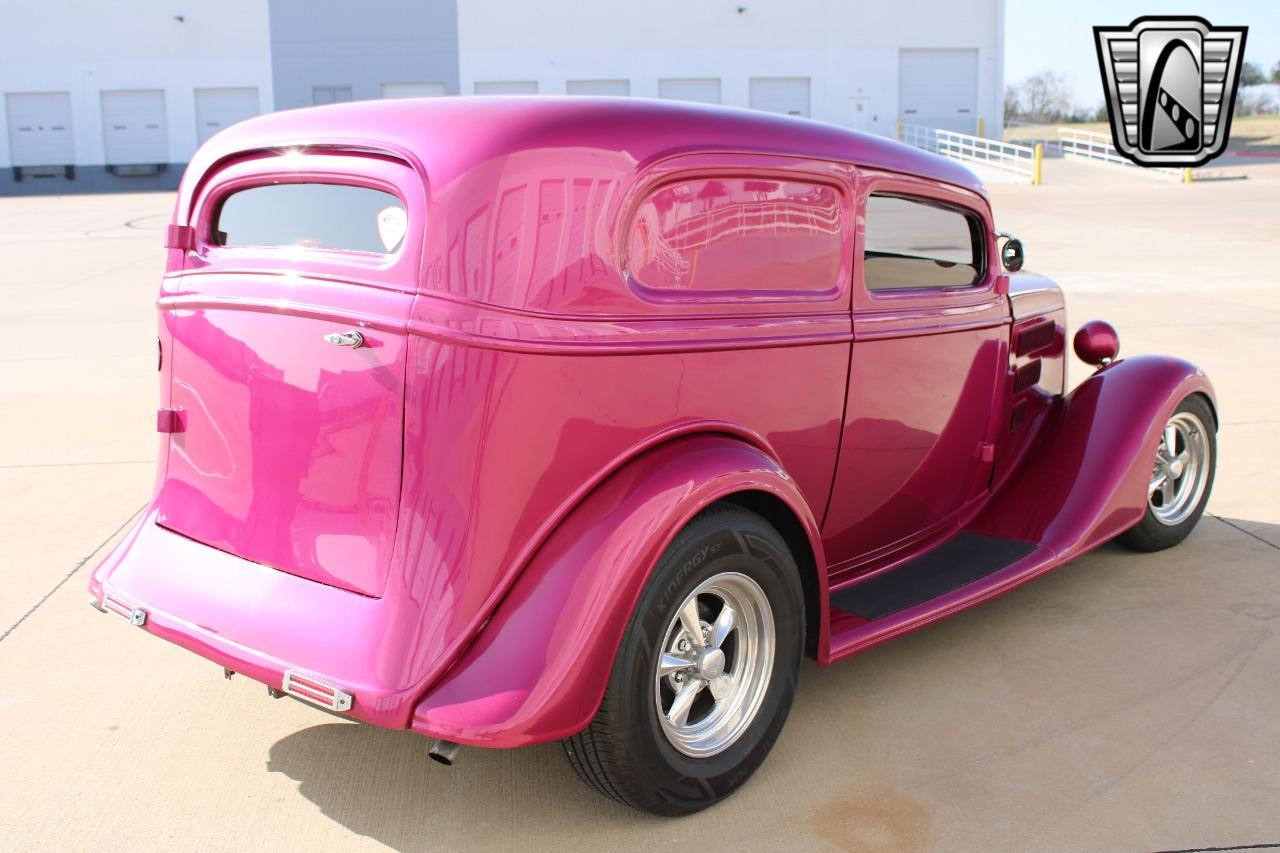 1935 Chevrolet Panel Truck