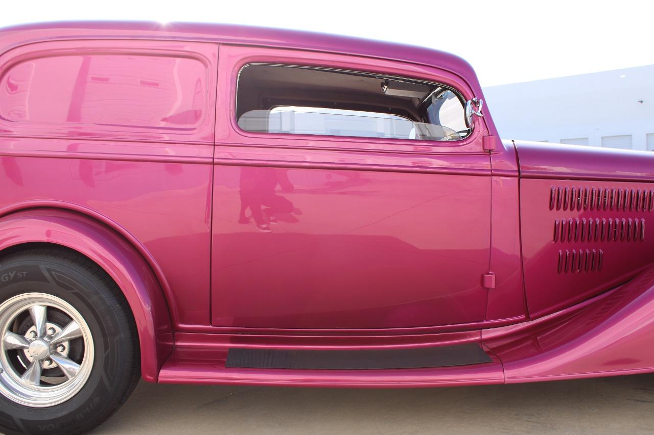 1935 Chevrolet Panel Truck