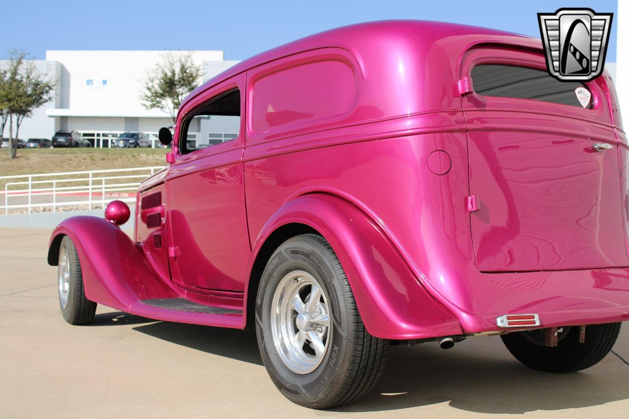 1935 Chevrolet Panel Truck